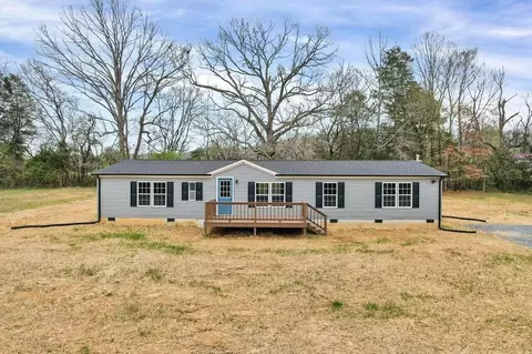 112 County Rd, Athens, TN 37303