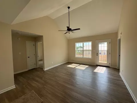 80 Modena Pl, Decherd, TN 37324 photo 3