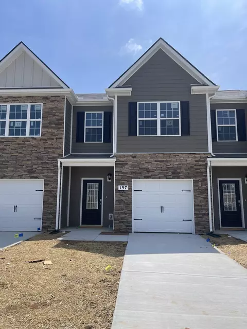 197 Dale Mires Ln, Baxter, TN 38544