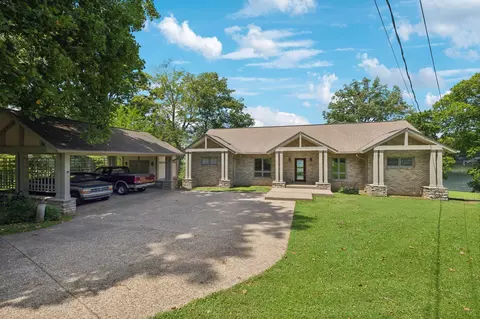 611 Bedford Forest Ct, Old Hickory, TN 37138