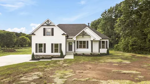 5751 Lakeview Rd, Springfield, TN 37172