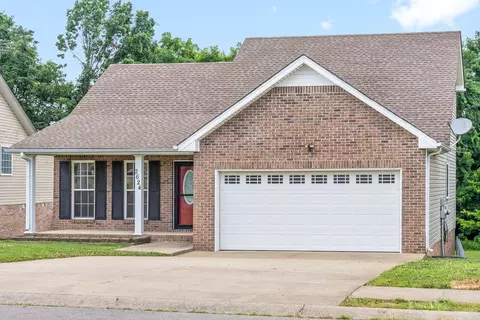2624 Arthurs Ct, Clarksville, TN 37040