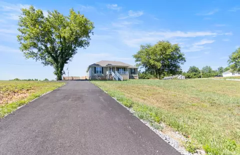 94 Mclemore Rd, Taft, TN 38488 photo 3