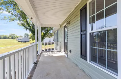 94 Mclemore Rd, Taft, TN 38488 photo 5