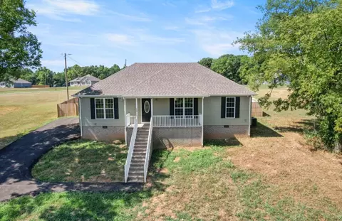 94 Mclemore Rd, Taft, TN 38488 photo 2