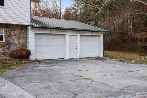 325 Correll Rd, Ringgold, GA 30736 photo 9