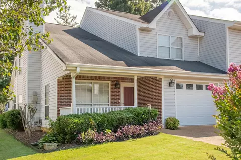 1257 Greenbrook Ln, Hixson, TN 37343