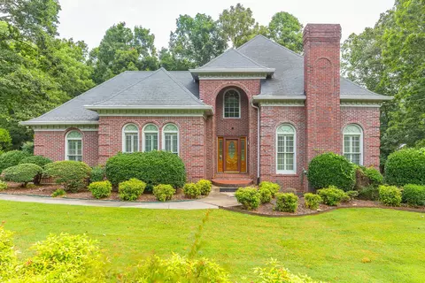 731 Morning Shadows Dr, Chattanooga, TN 37421