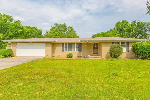 2301 Brookwood Dr, Chattanooga, TN 37421