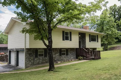 9210 Chamaeleon Trl, Harrison, TN 37341