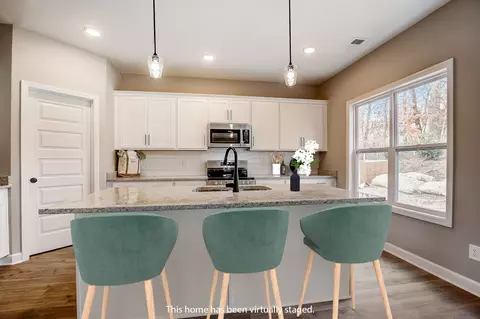 Kitchen - 1772 Fenway Loop, Antioch, TN 37013 photo 6 of 7