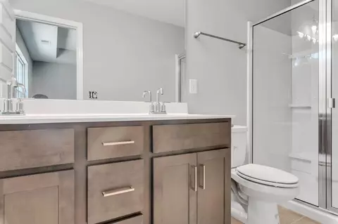 Bath - 1772 Fenway Loop, Antioch, TN 37013 photo 2 of 5