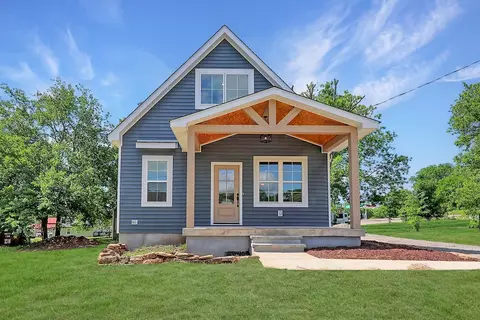 2308 Quality St, Culleoka, TN 38451