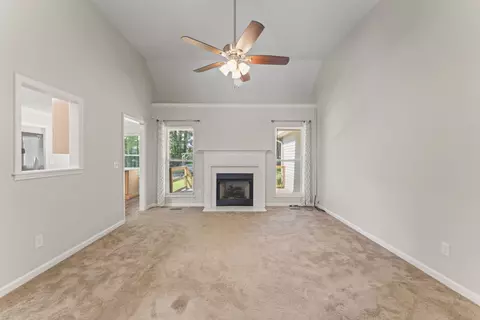 2125 Dothan Dr, Murfreesboro, TN 37128 photo 6