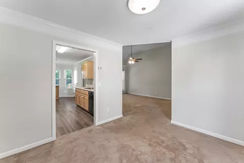 2125 Dothan Dr, Murfreesboro, TN 37128 photo 16