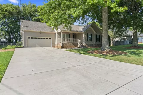 2125 Dothan Dr, Murfreesboro, TN 37128 photo 2