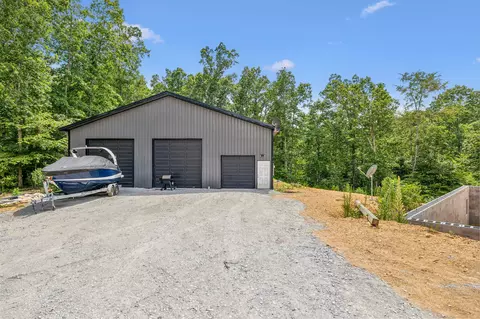 40 Davis Ln, Lawrenceburg, TN 38464