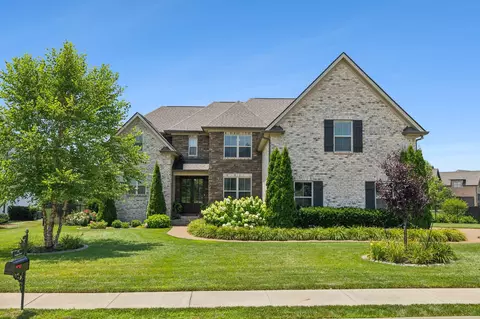 100 Cardigan Ct, Spring Hill, TN 37174