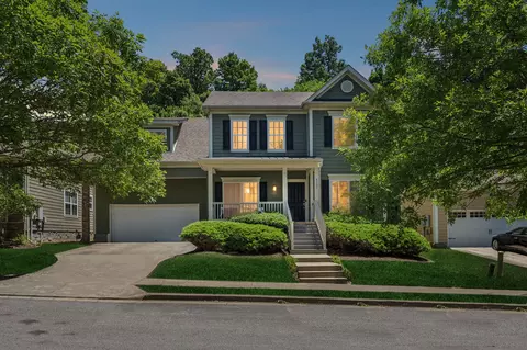 4303 Barnes Cove Dr, Nashville, TN 37211