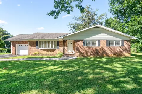 123 S Sunset Cir, Hopkinsville, KY 42240