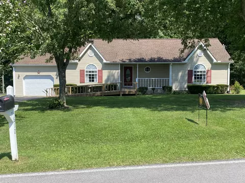 610 Fox Run Ln, Lafayette, TN 37083