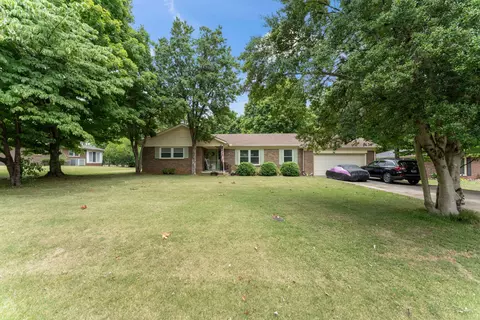 1931 Robinson Rd, Murfreesboro, TN 37130