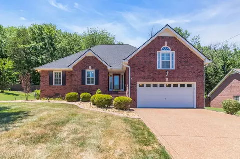 406 Spring Hill Dr, Smyrna, TN 37167