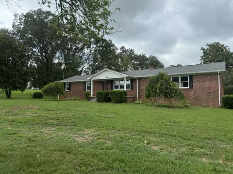 11499 Smithville Hwy, Smithville, TN 37166