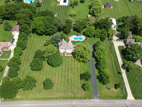 7155 Old Zion Rd, Columbia, TN 38401