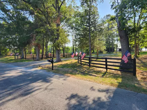 103 Deberry Rd, Morrison, TN 37357 photo 2