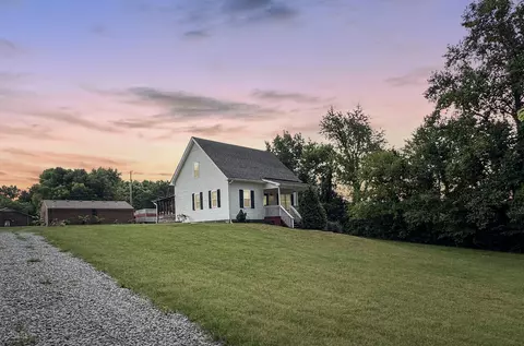 3155 Possum Trot Rd, Greenbrier, TN 37073