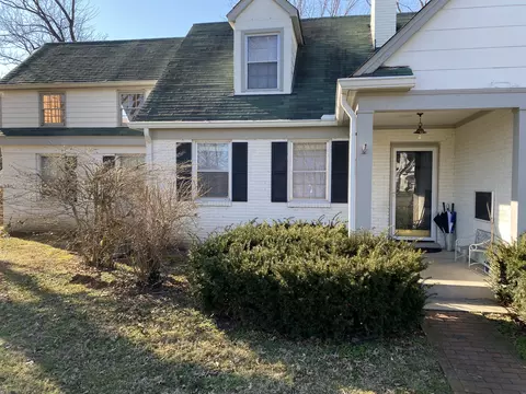 909 Estes Rd, Nashville, TN 37215