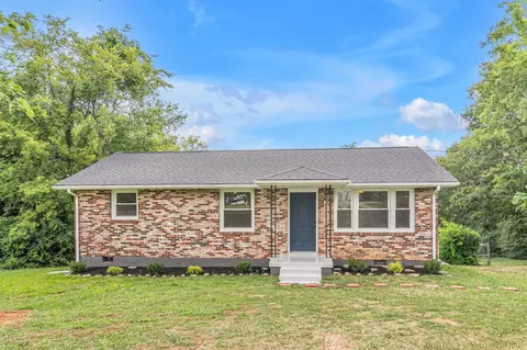160 Mason Rd, La Vergne, TN 37086