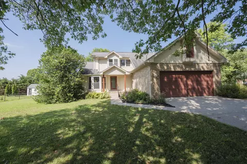 2660 Crosspark Dr, Murfreesboro, TN 37129