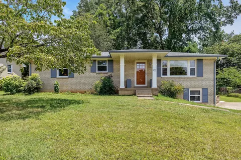 102 Teelia Dr, Old Hickory, TN 37138
