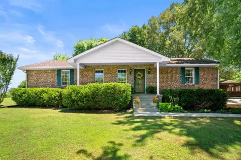 6057 Highland Rd, Orlinda, TN 37141
