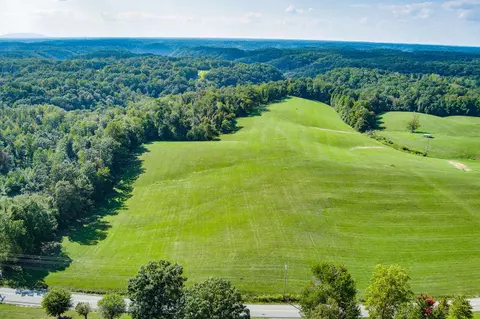 670 Billings Rd, Sparta, TN 38583
