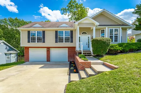 6339 Veronica Dr, Ooltewah, TN 37363