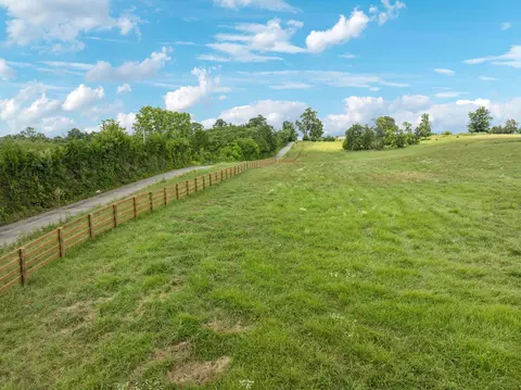 5 Double Branch Rd, Columbia, TN 38401