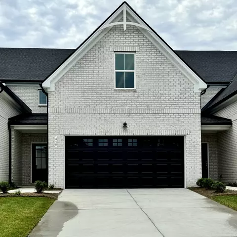 348 Almont Dr, Smyrna, TN 37167