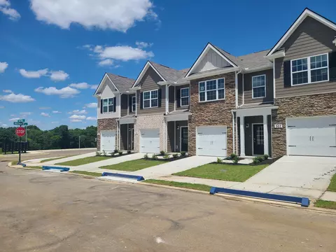 303 Weston Dr, Lewisburg, TN 37091