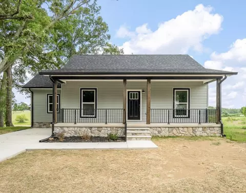 186 Collins River Dr, Rock Island, TN 38581