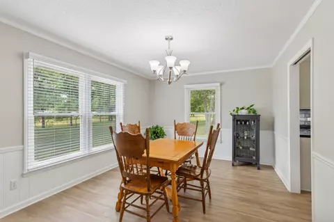 Dining - 286 Spring St, Eagleville, TN 37060 photo 1 of 1
