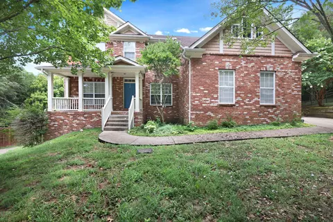 220 Springhaven Ct, Nashville, TN 37221