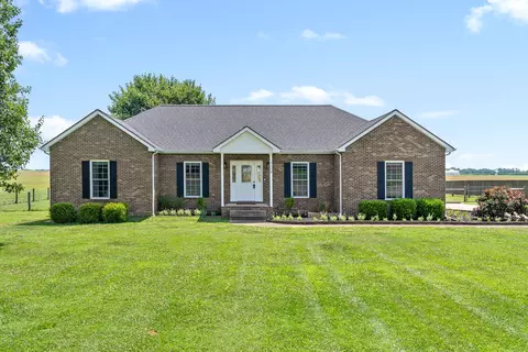 1158 Mason Ln, Pembroke, KY 42266