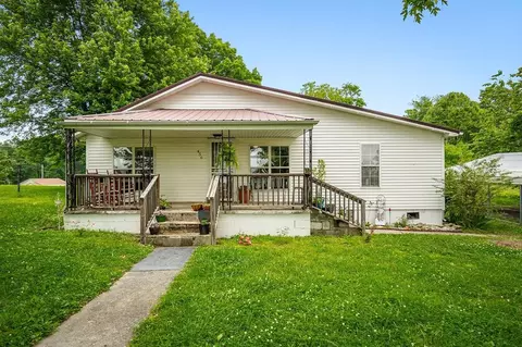 456 Billingsley St, Spencer, TN 38585