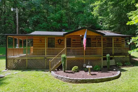 806 Weeping Willow Rd, Hendersonville, TN 37075
