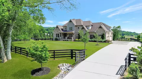 2501 Allisona Rd, Eagleville, TN 37060 photo 3