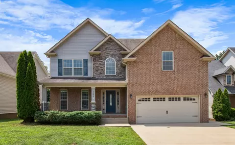 1484 Amberley Dr, Clarksville, TN 37043