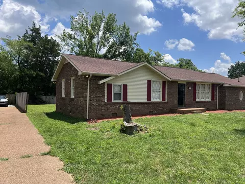 2940 Kinwood E Dr, Antioch, TN 37013